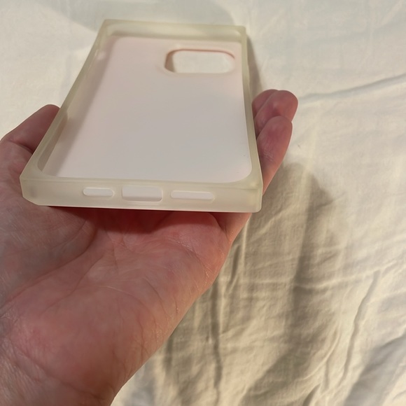 Flaunt blush pink square case - Picture 2 of 2